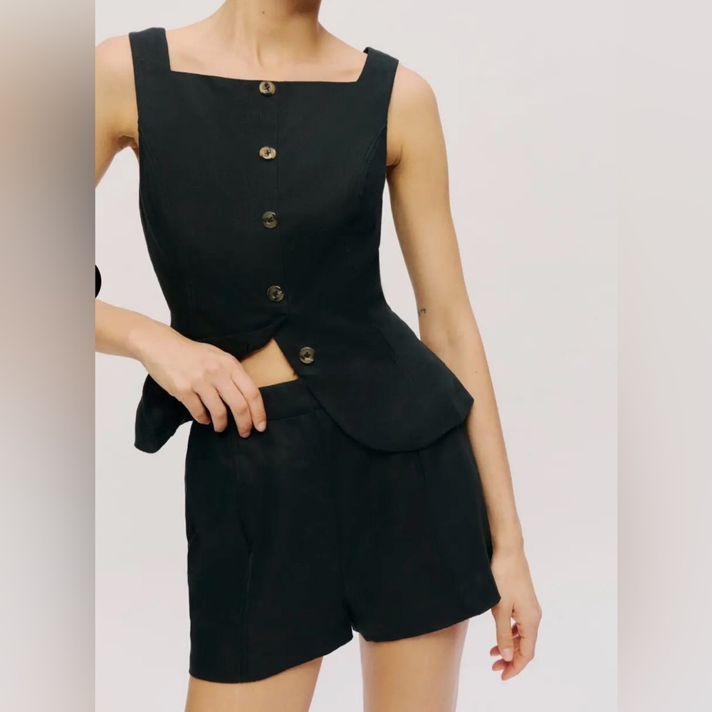 Reformation Emily Linen 
Two piece In Black